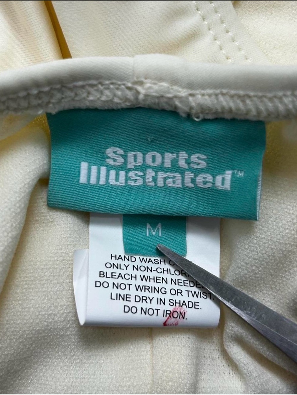 NWT Sports Illustrated Swim Cream One-Piece Swimsuit - Picture 3 of 6